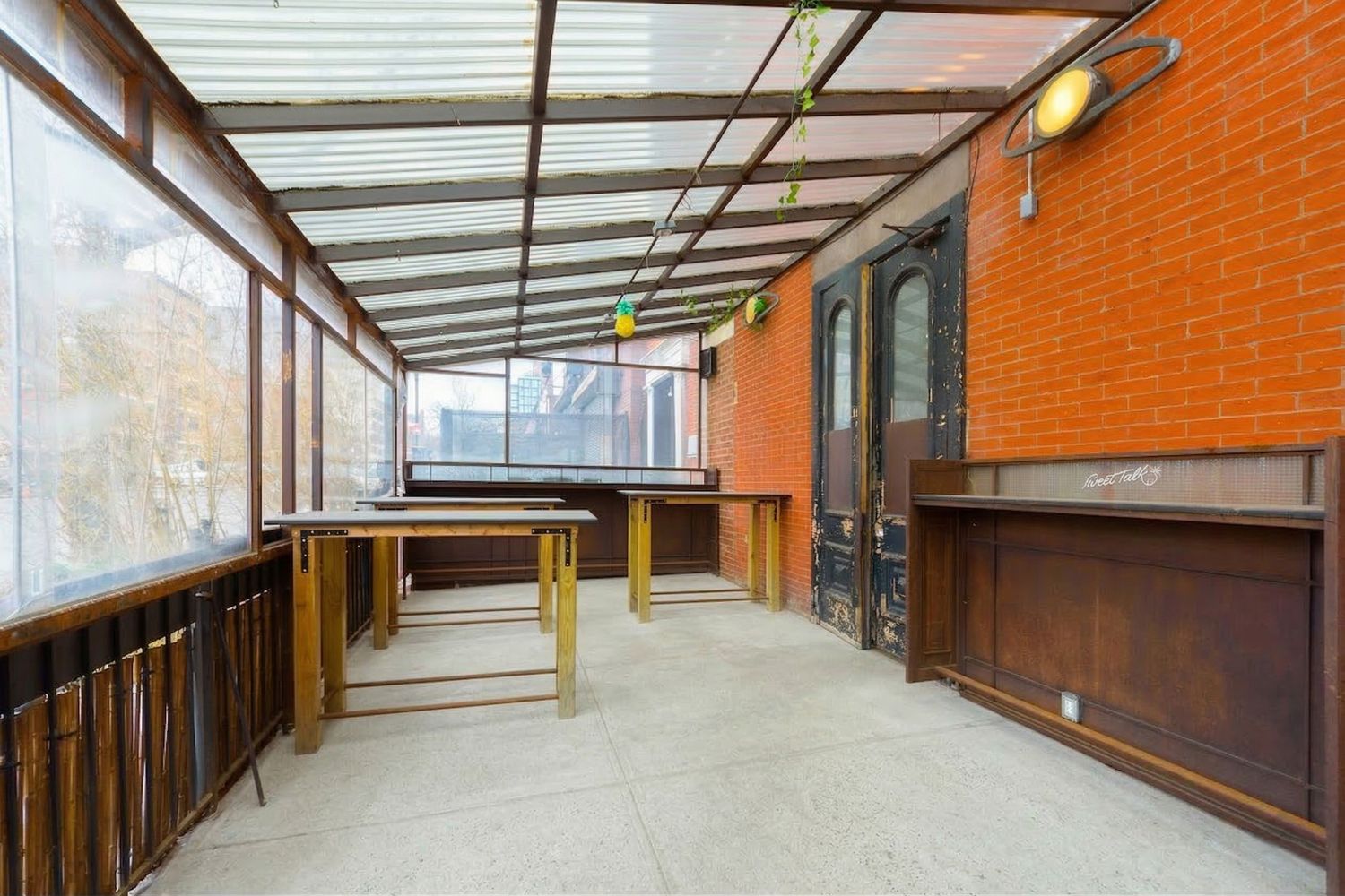 2,000 SF | Park Slope Restaurant/Retail Space + 1,000 SF Backyard for Lease