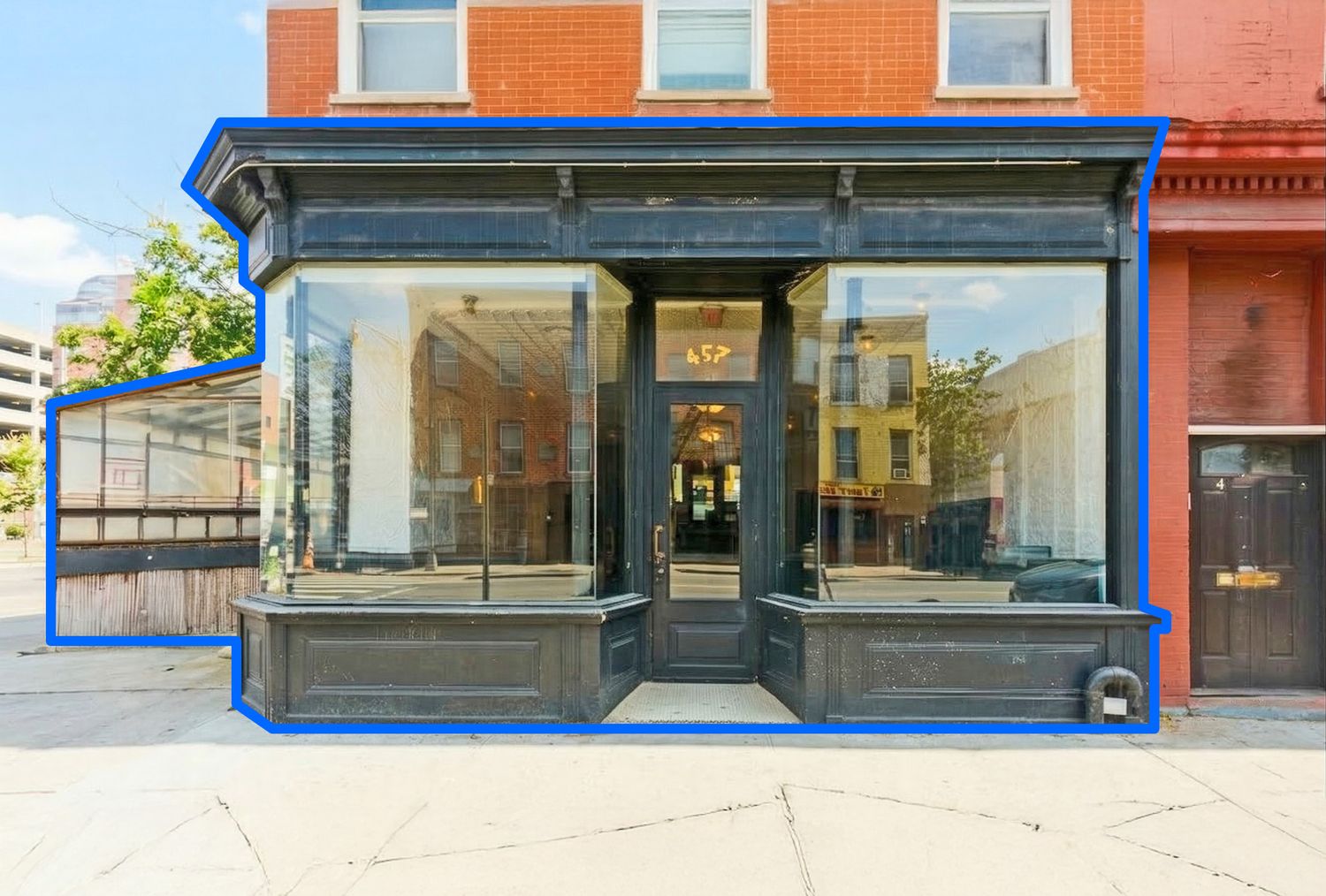 2,000 SF | Park Slope Restaurant/Retail Space + 1,000 SF Backyard for Lease
