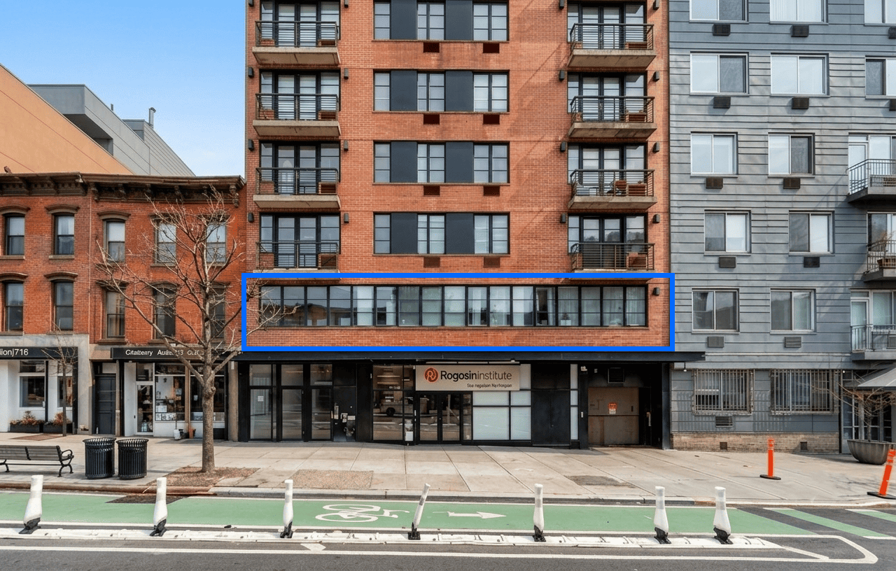 1,200 SF | Flexible Carroll Gardens Built-to-Suit 2nd Floor Office for Lease