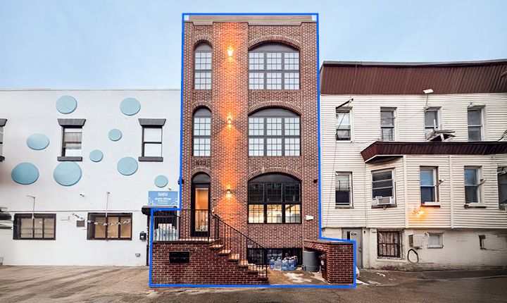 3,600 SF - 7,200 SF | Luxurious 3 Story Office Building for Sublease