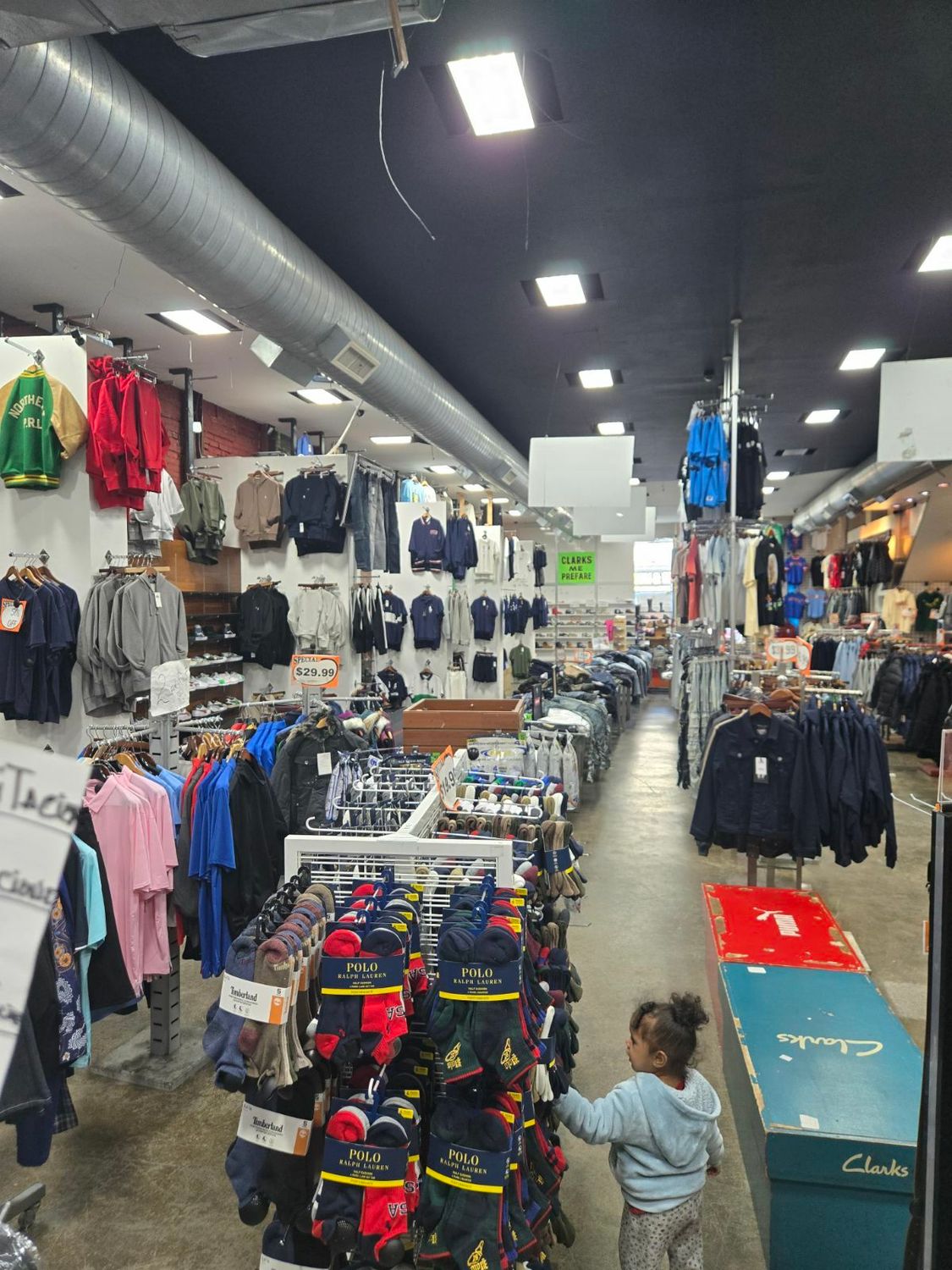 2,000 SF | Move-In Ready Retail Space with HVAC for Lease