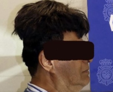 Imagen sobre Quiso engañar a policía escondiendo dr0ga en peluquín 