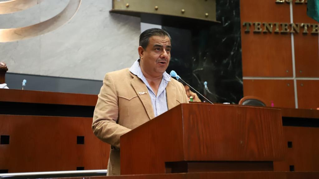 Imagen sobre Editorial
