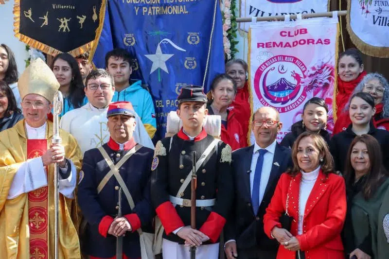 Desfiles y actos cívicos de Fiestas Patrias en Villarrica