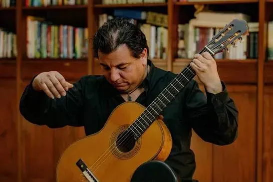 Concierto de guitarra: Alexis Vallejos