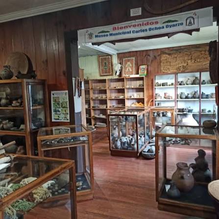 Museo Municipal Carlos Ochoa Oyarce