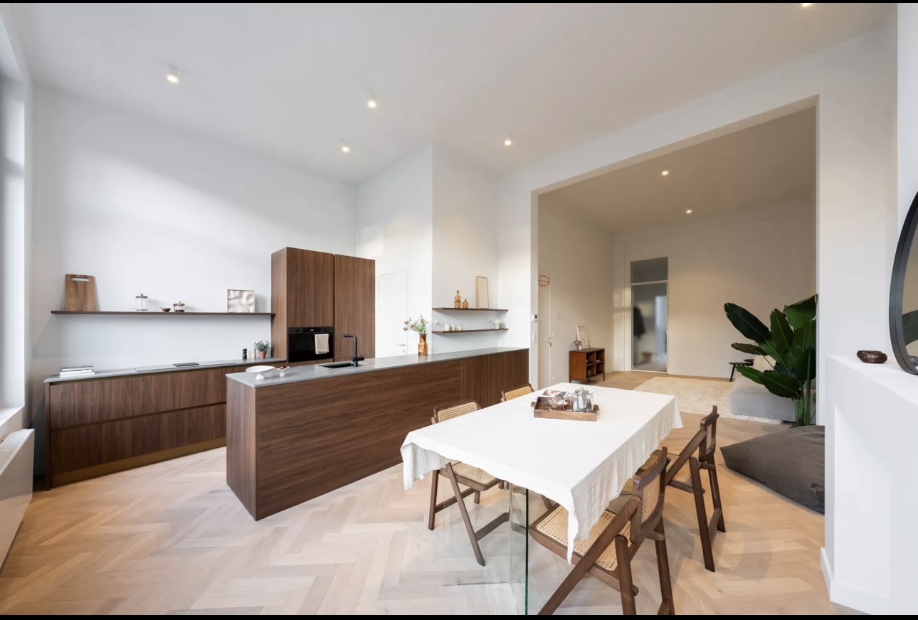 Prachtig gerenoveerd luxe appartement op toplocatie