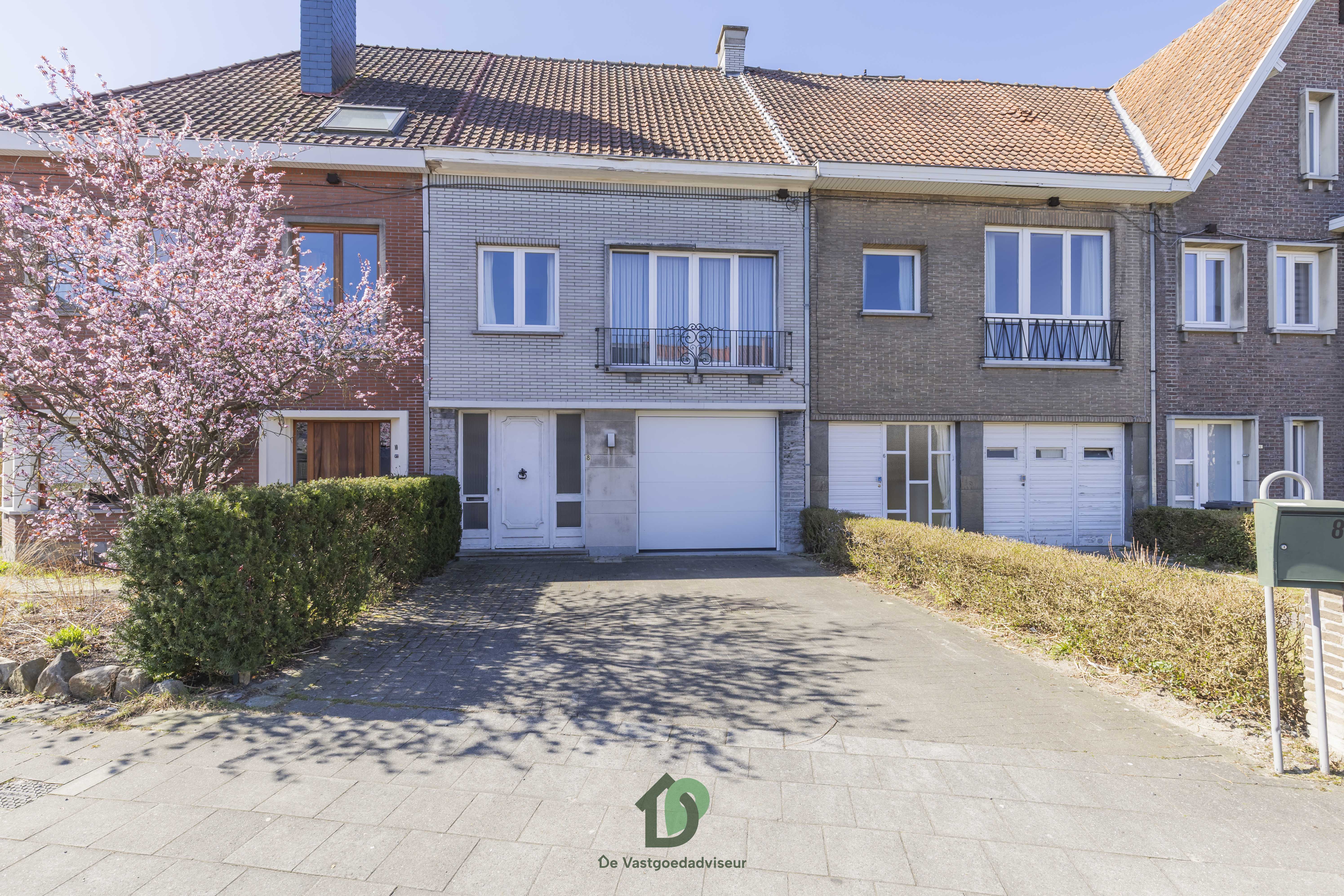 Uitstekend gelegen woning met aangename tuin