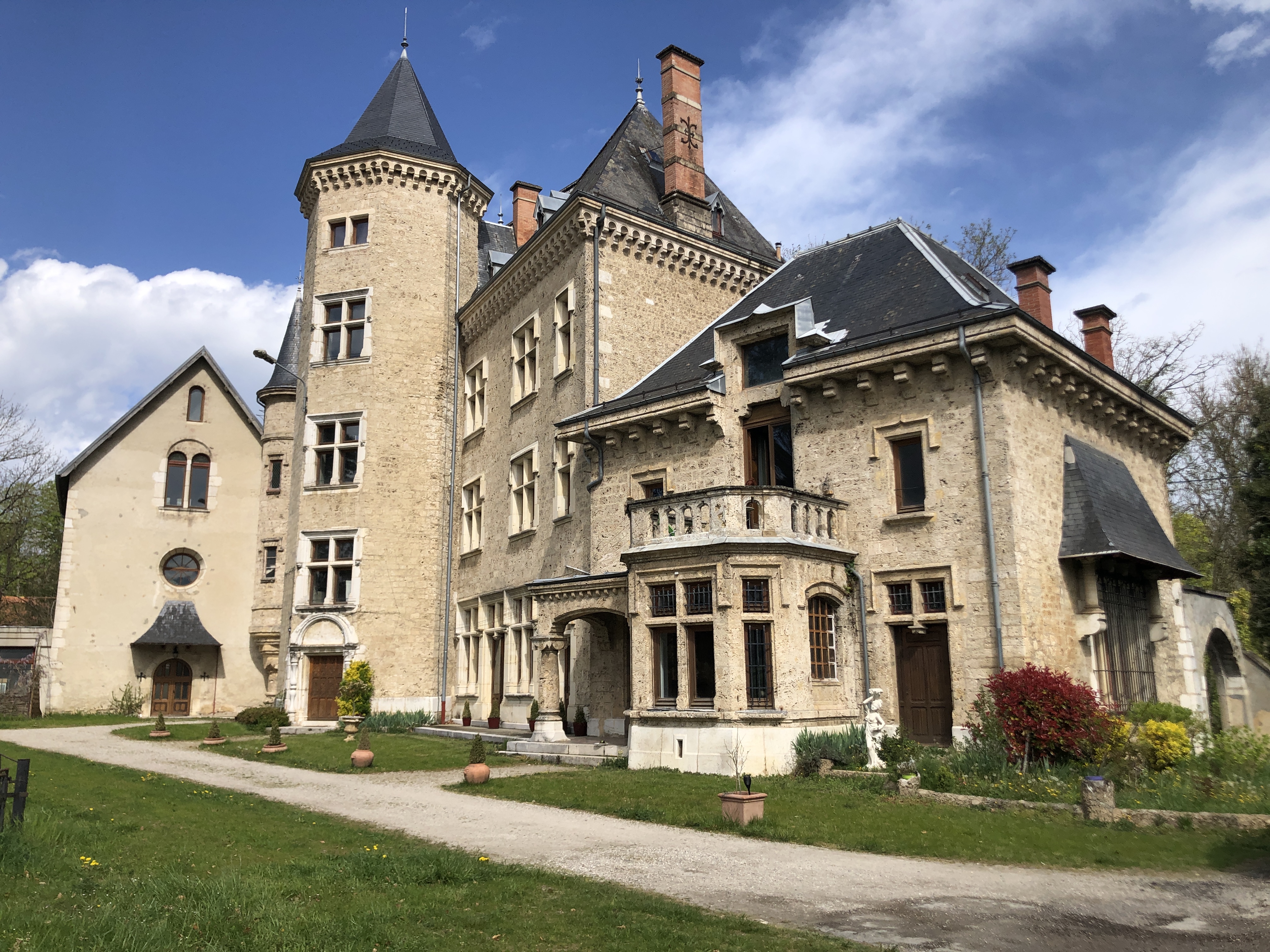 CHATEAU DE SAINT GEOIRE