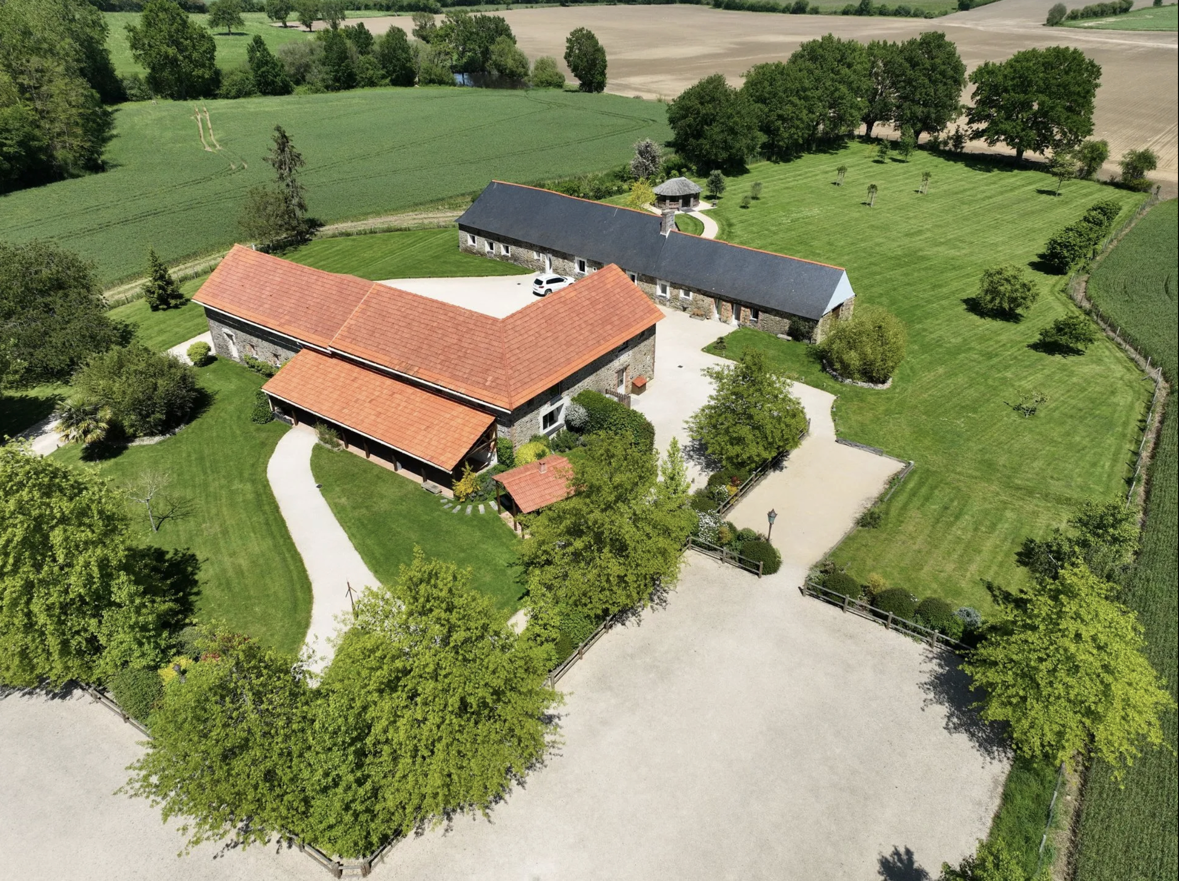 Domaine du petit Moiré - EURL Créa'nim