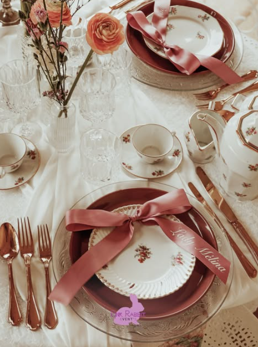 Pink rabbit event — photo 2
