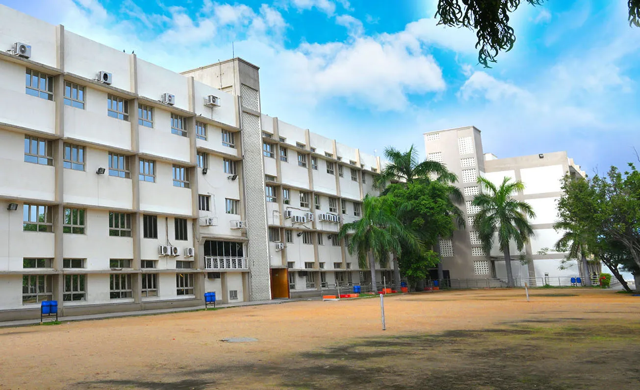 zenith international school saphale