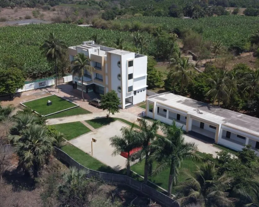 Kids Planet High School