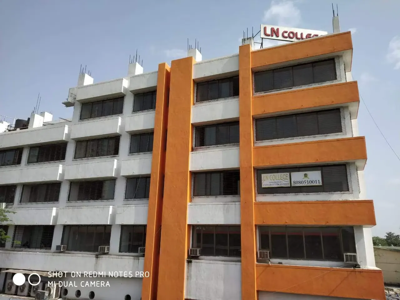 Ln College (Junior & Degree College)