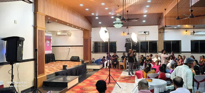 Hotel Mayura International