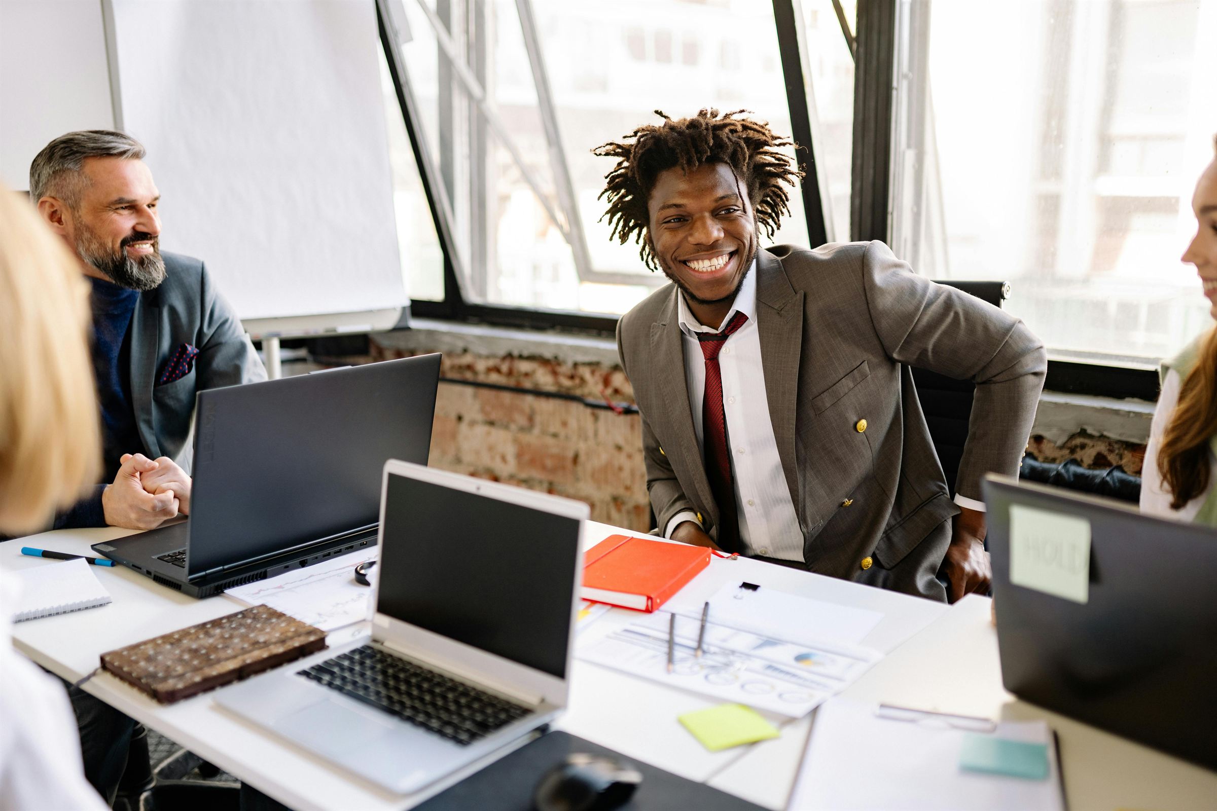 UK technology team planning cross-border employer of record hiring