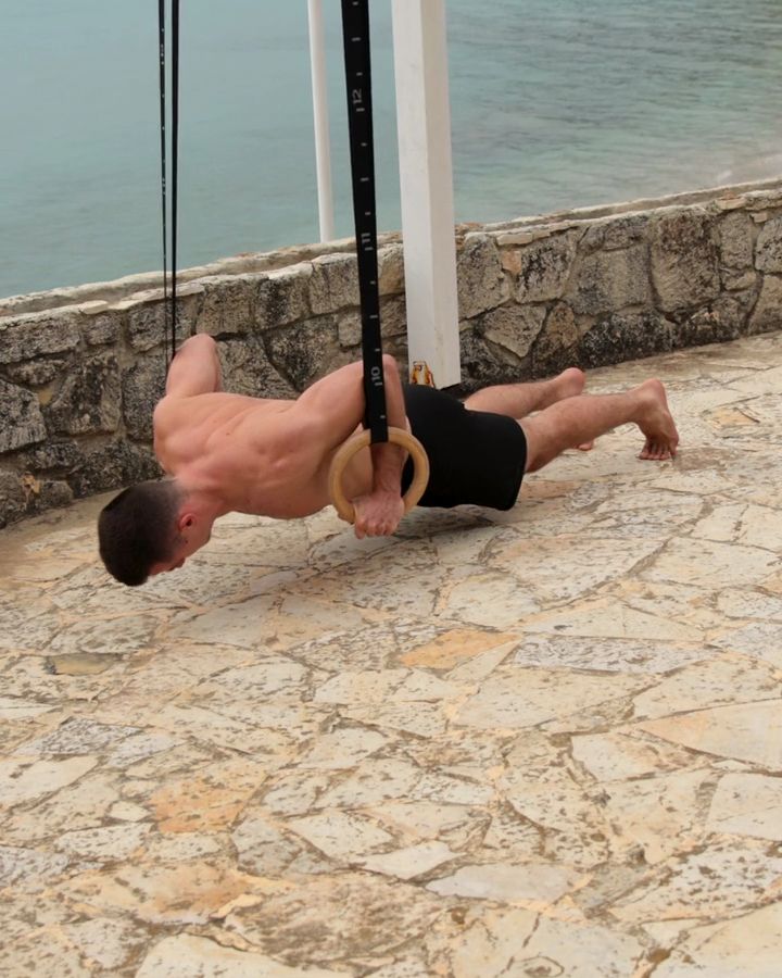 Push Ups on the rings