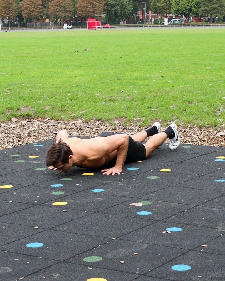 Kneeling Push Ups