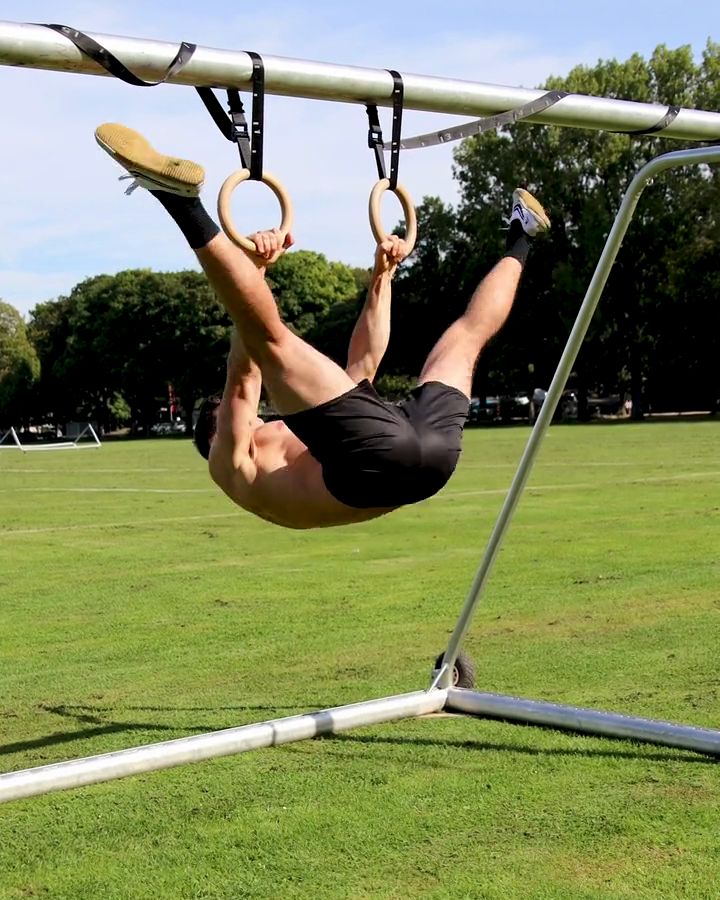 Straddle Toes To Rings with gym rings