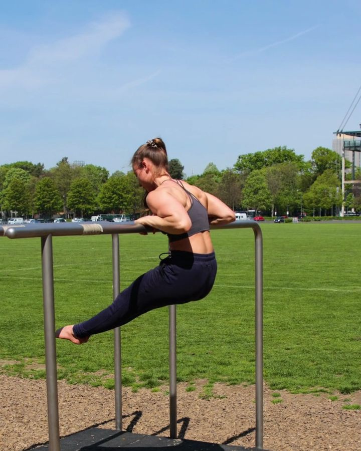 Negative Bar Muscle Ups