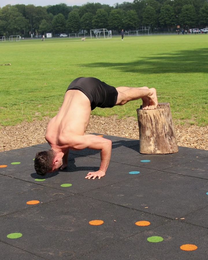 Elevated Pike Pushups