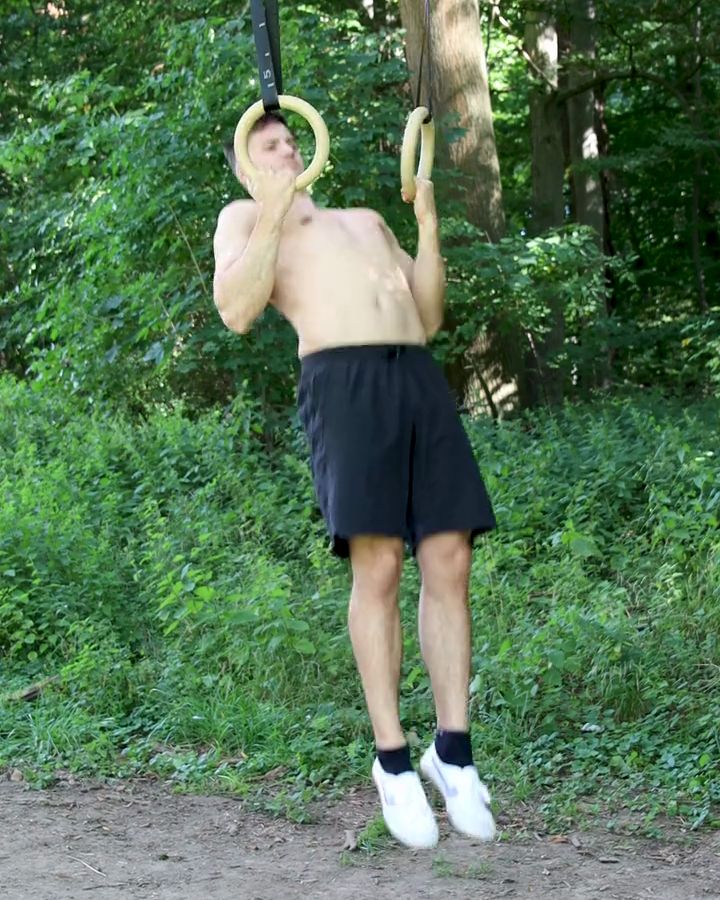 Chest Chin Ups with gym rings