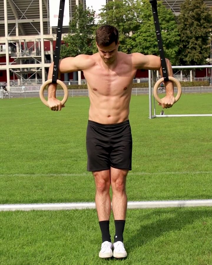 Bulgarian Dips with gym rings