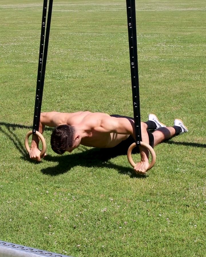 Kneeling Bulgarian Push Ups with gym rings