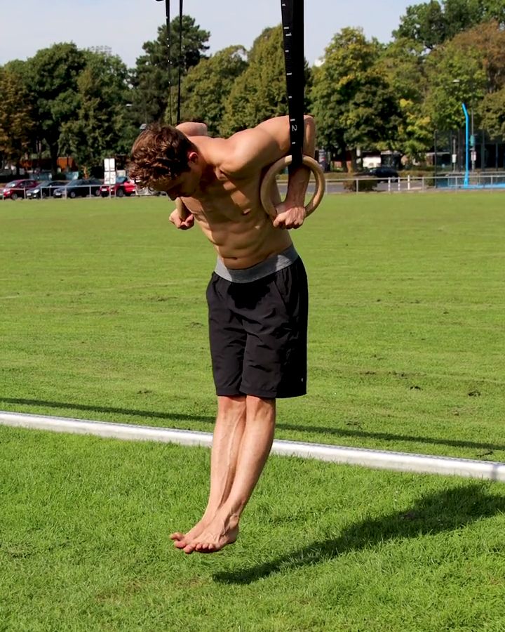 Tiefe Ring Dips