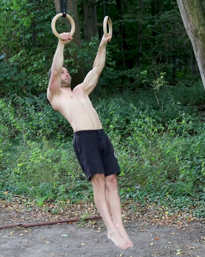 Front Lever Pulls with gym rings