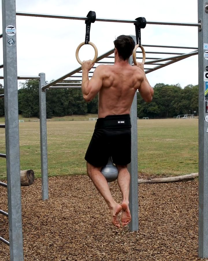 Weighted Ring Pull Ups