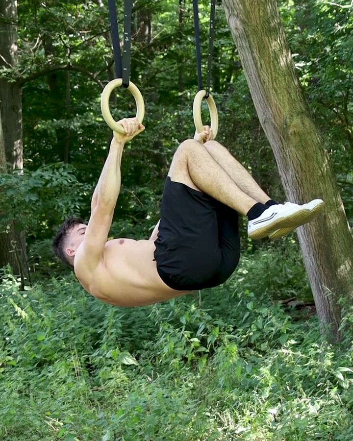 Advanced Tuck Front Lever with gym rings