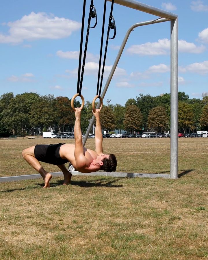 Hamstring Curls with gym rings