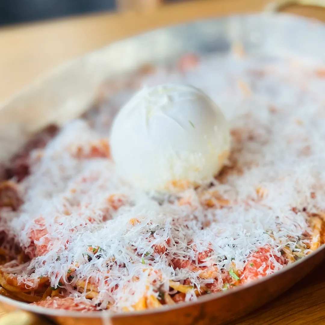 Spaghetti Al Pomodoro Datterino, Burrata (2-3 Kişilik)