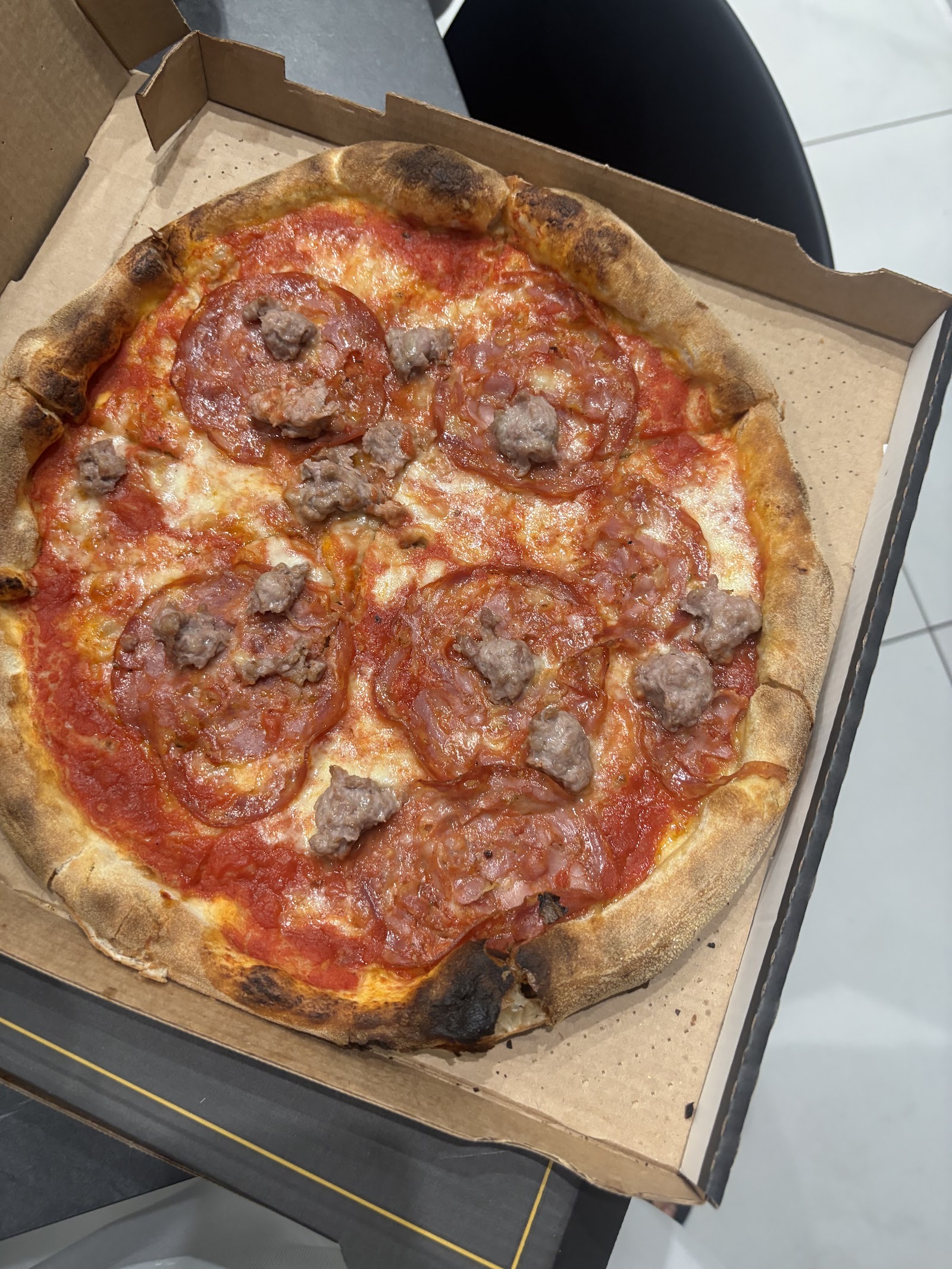 Cantore Pizza