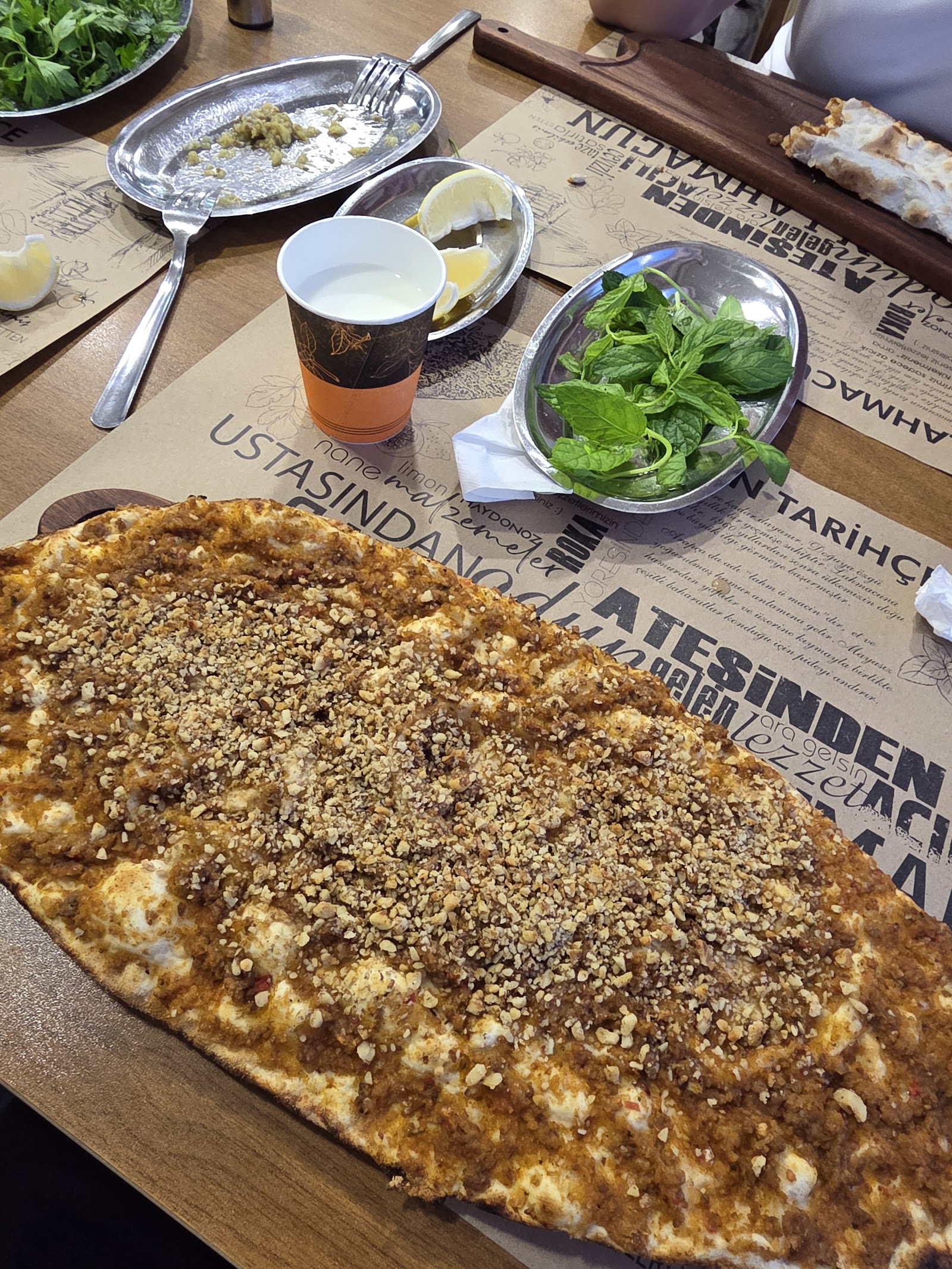 Satırdan Lahmacun Ataşehir