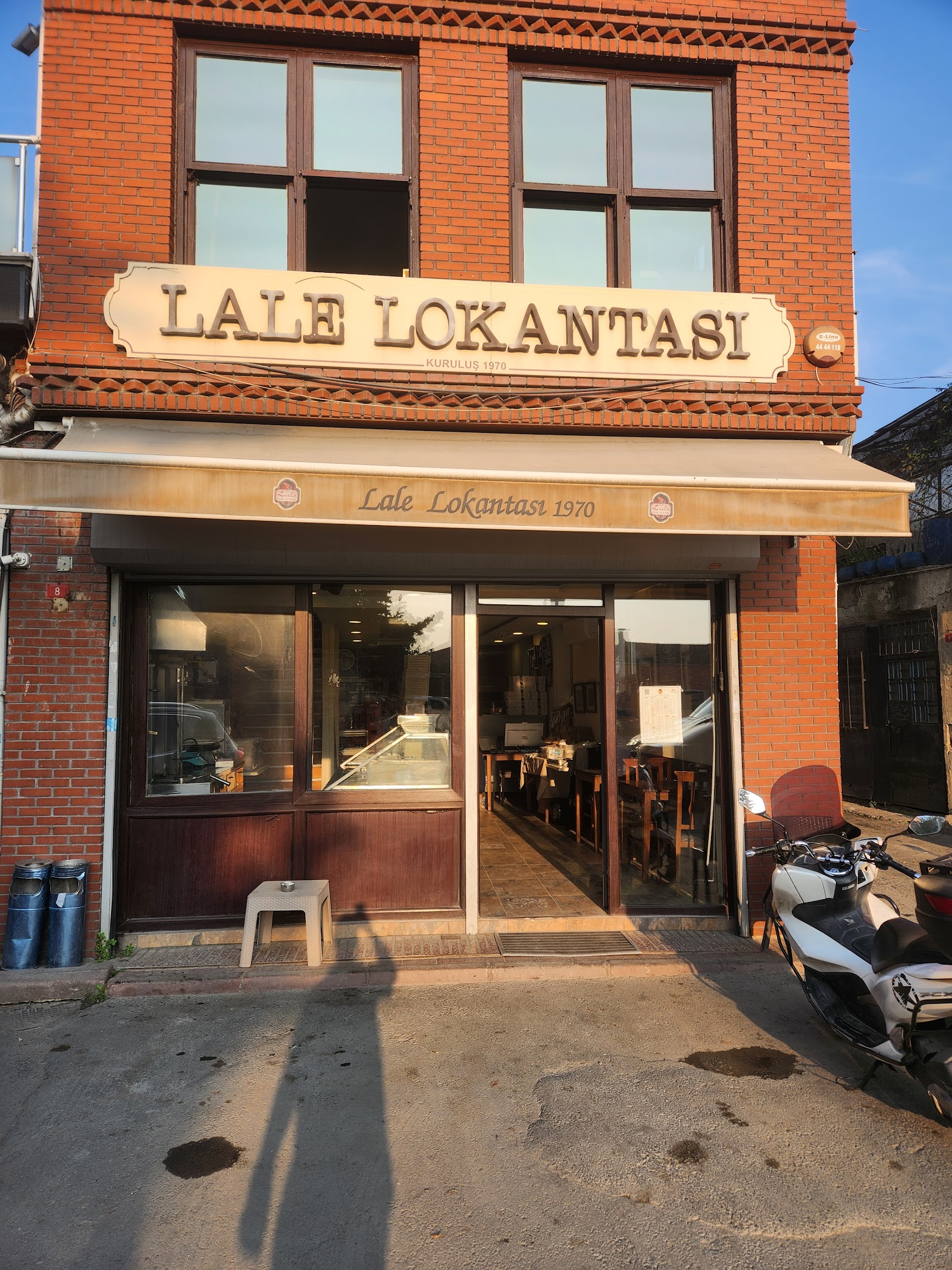 Lale Lokantası