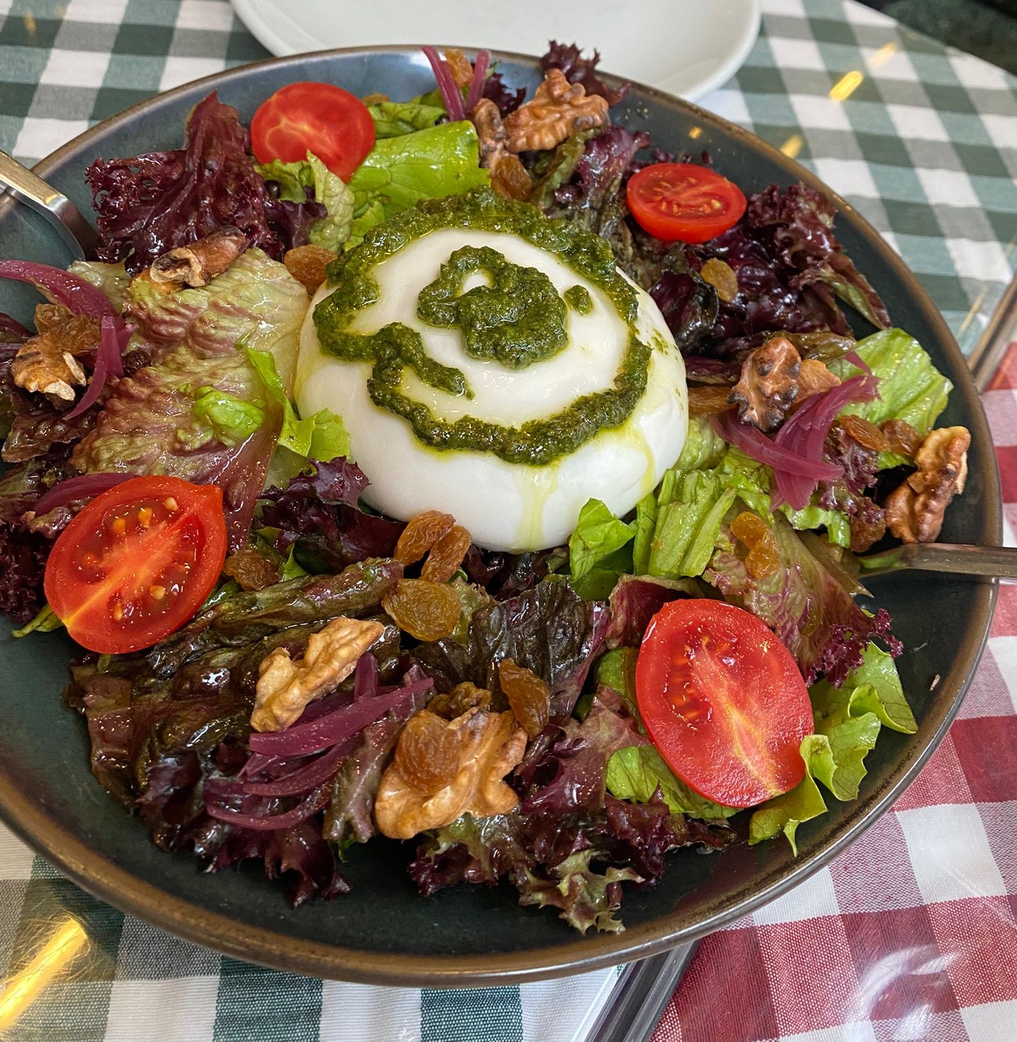 Emay’s Cuisine