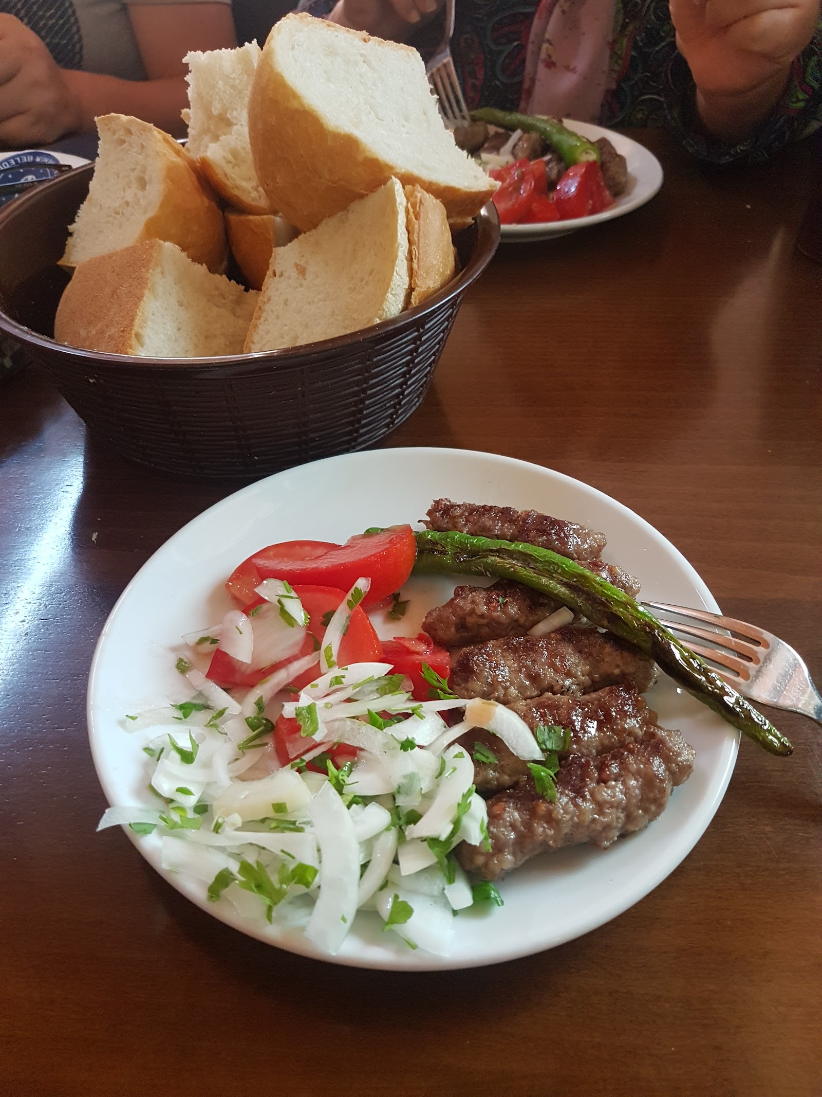 Yeniceli Kemal Izgara Salonu