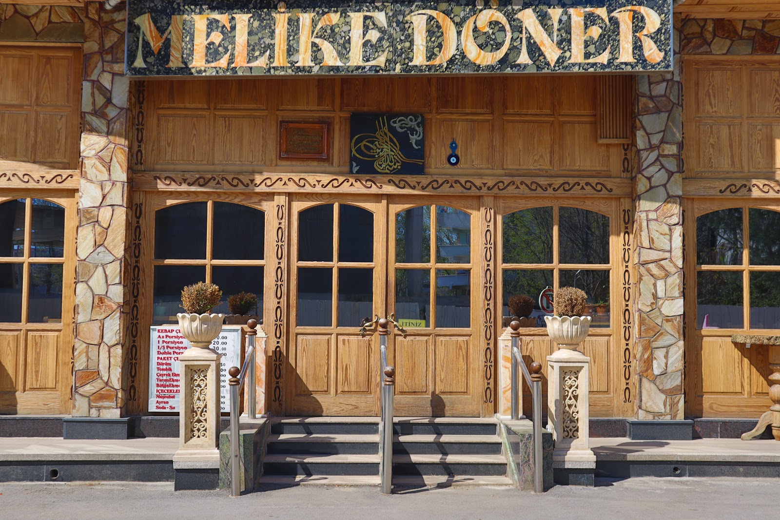Melike Döner