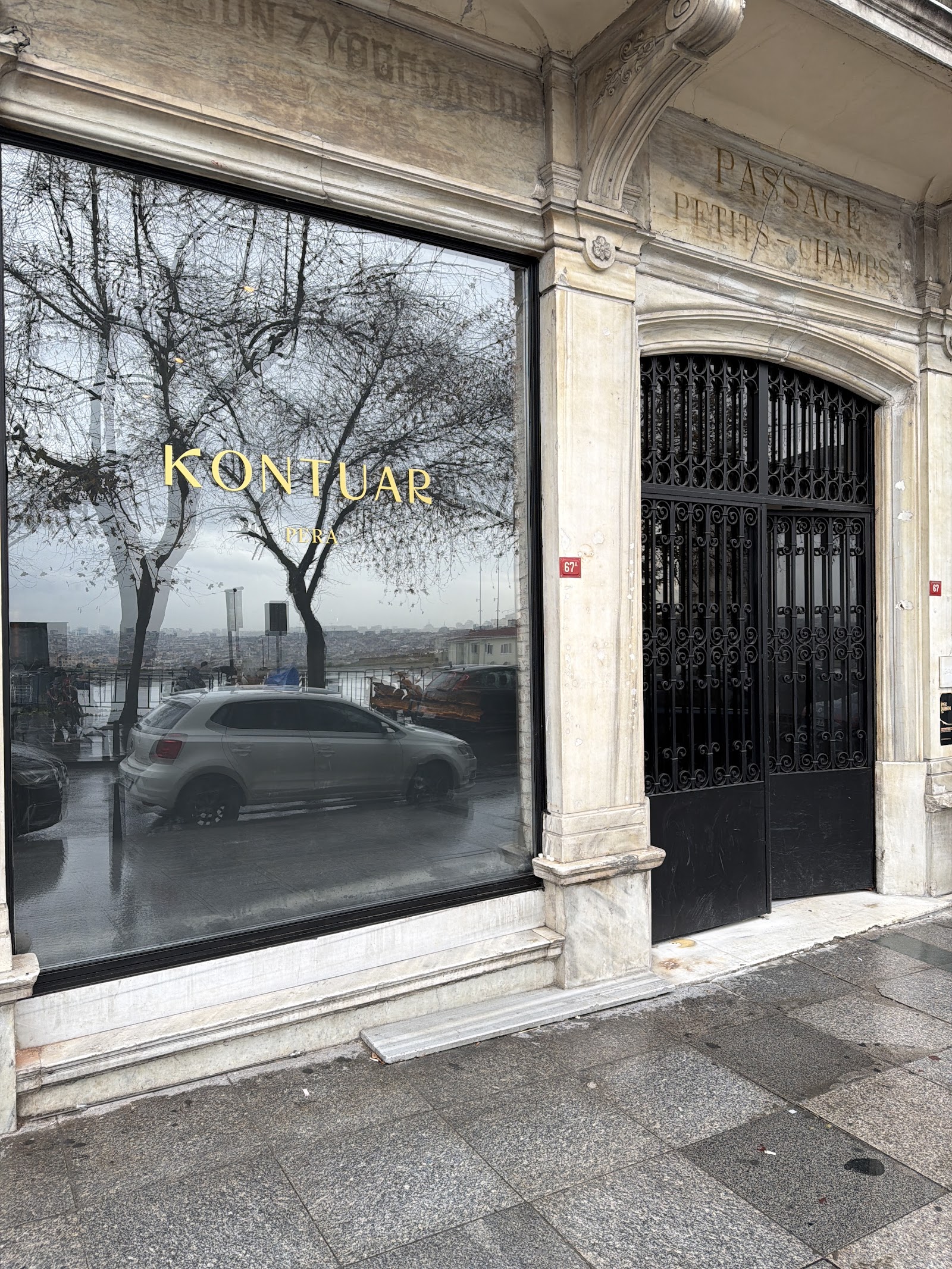 Kontuar Pera