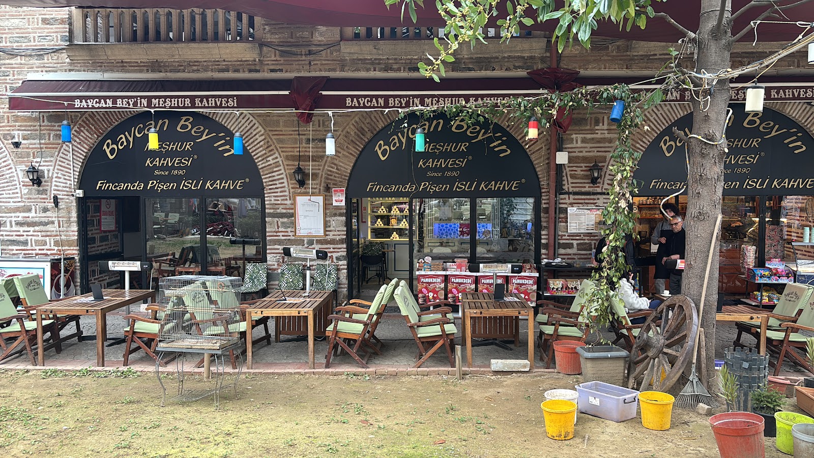 Baycan beyin meşhur kahvesi
