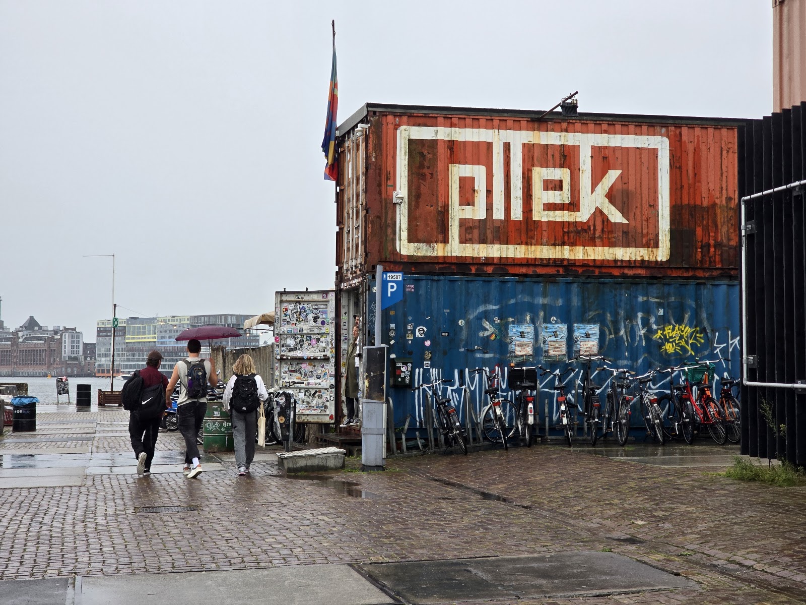 Pllek