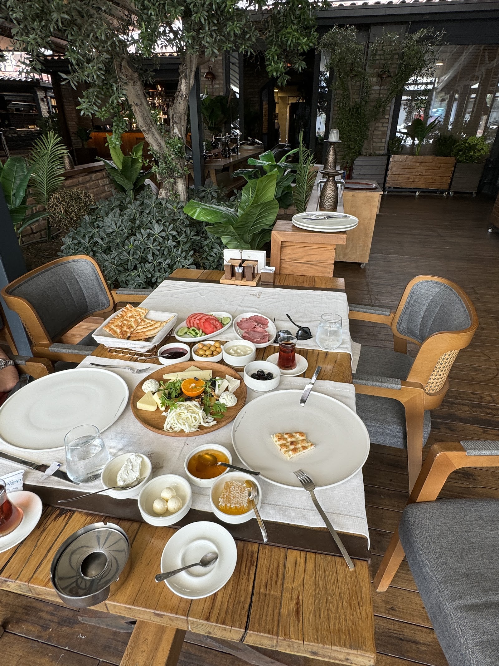 Mürdüm Kebap & Steakhouse