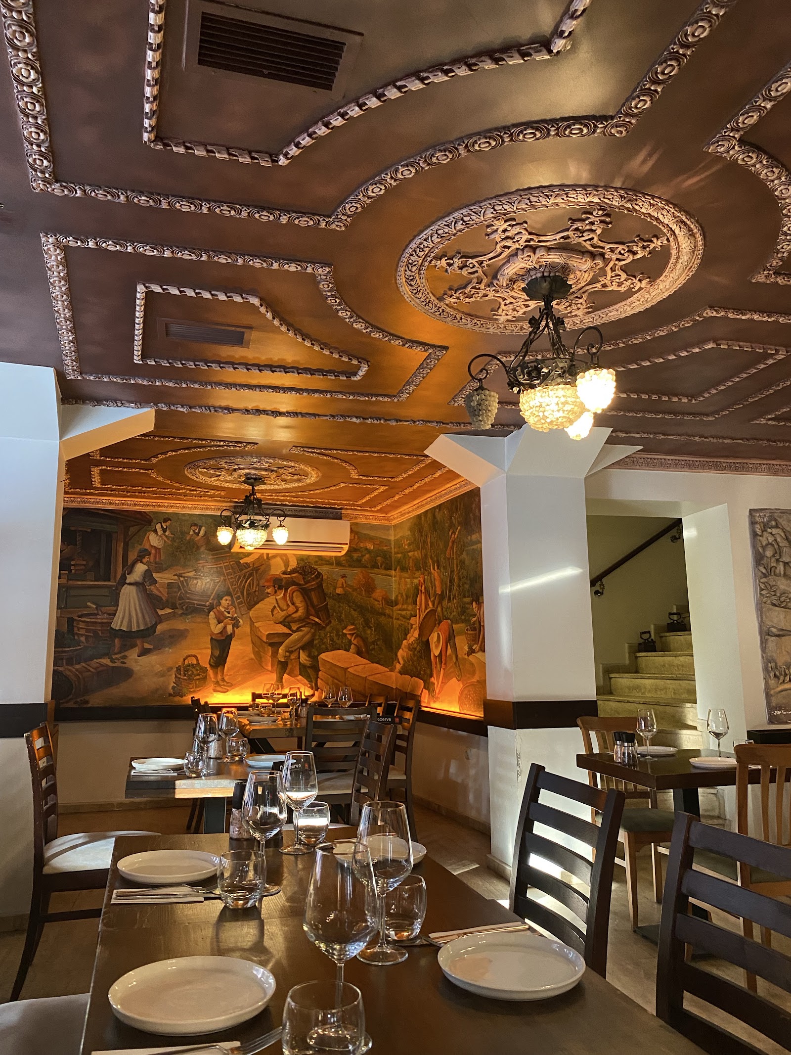 Pano Wine House