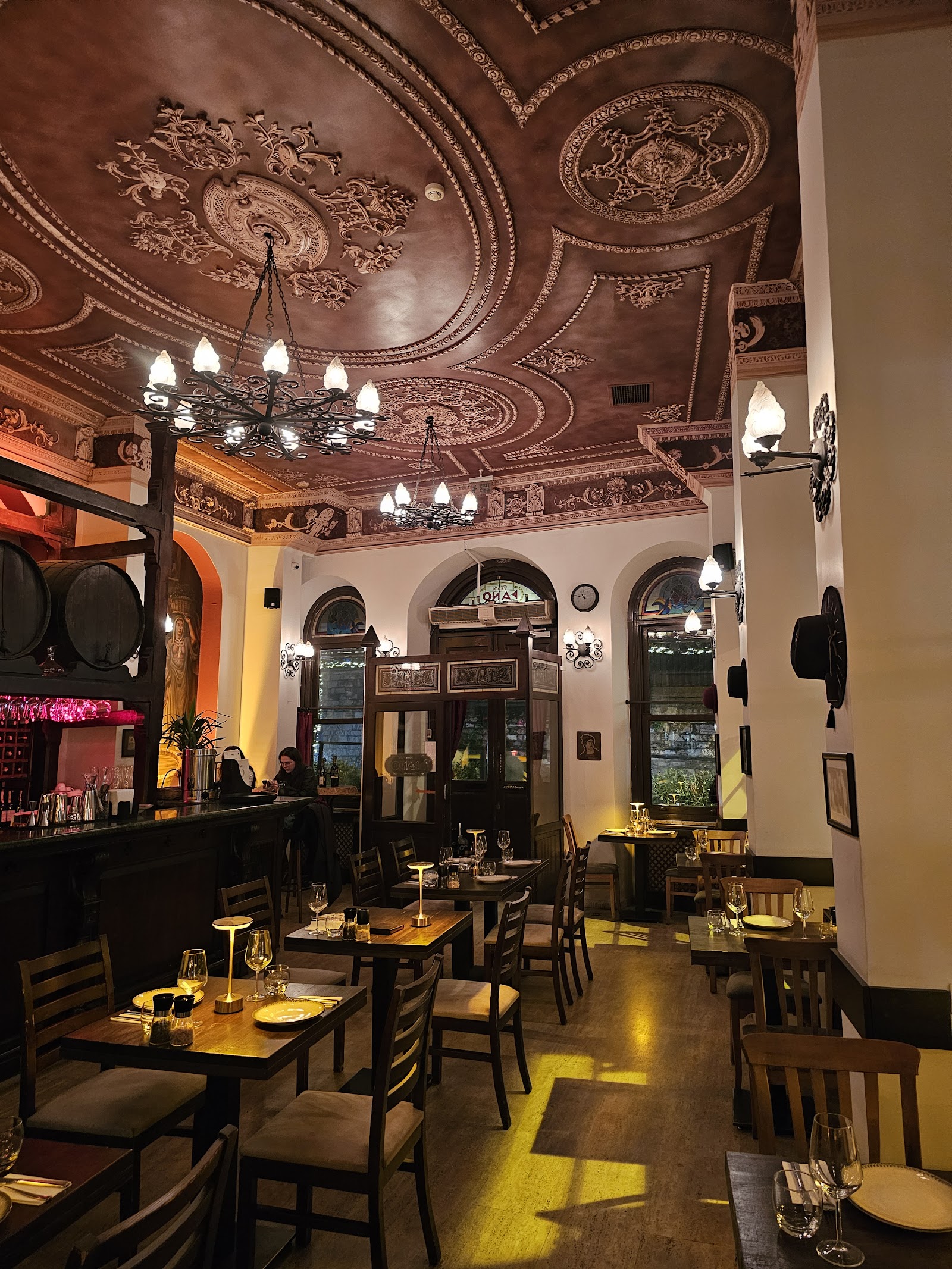 Pano Wine House
