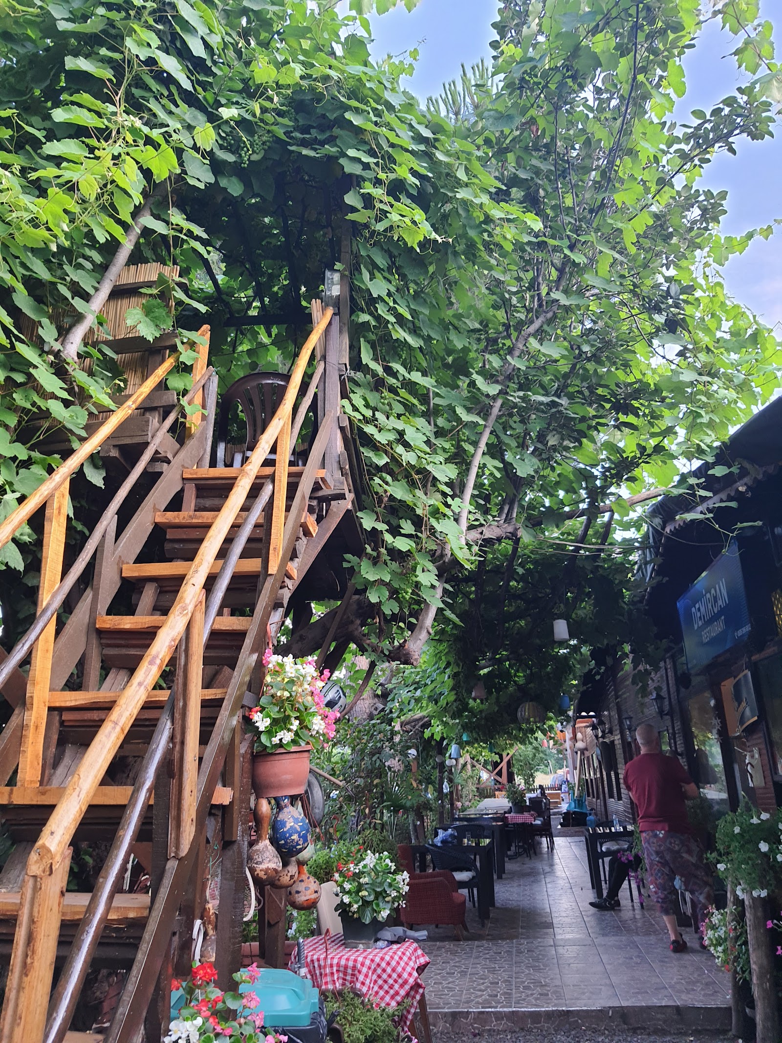 Demircan Restaurant