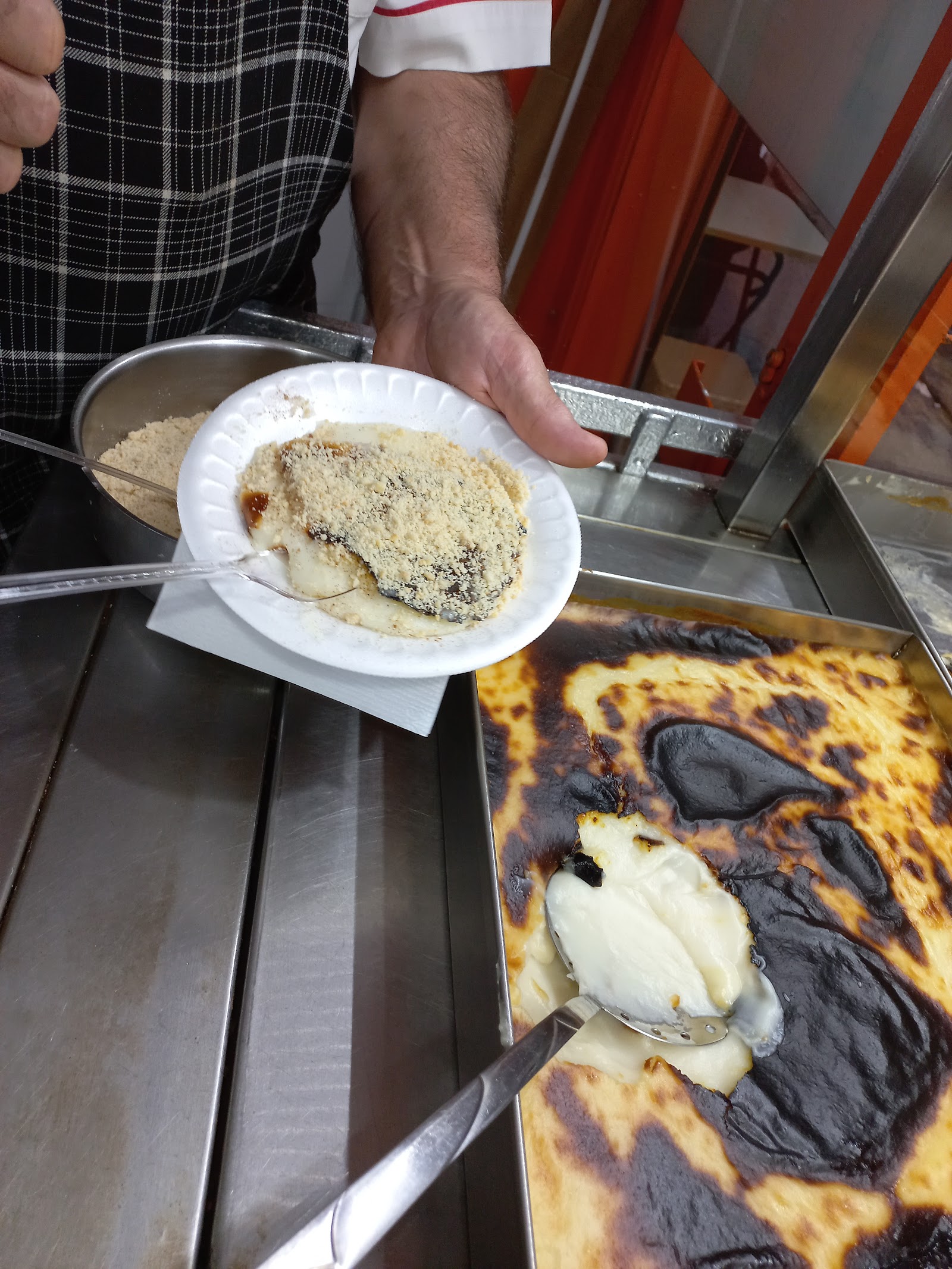 Ünlü Pilavcı Engin Usta