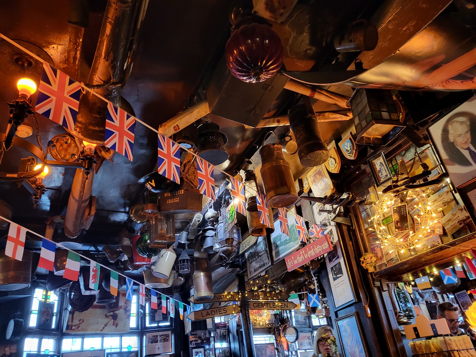 The Churchill Arms, Kensington