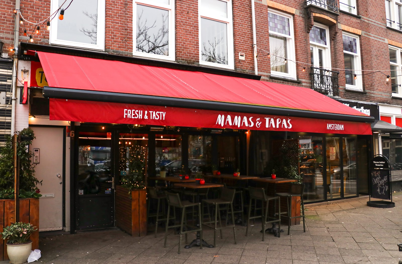 Mamas & Tapas